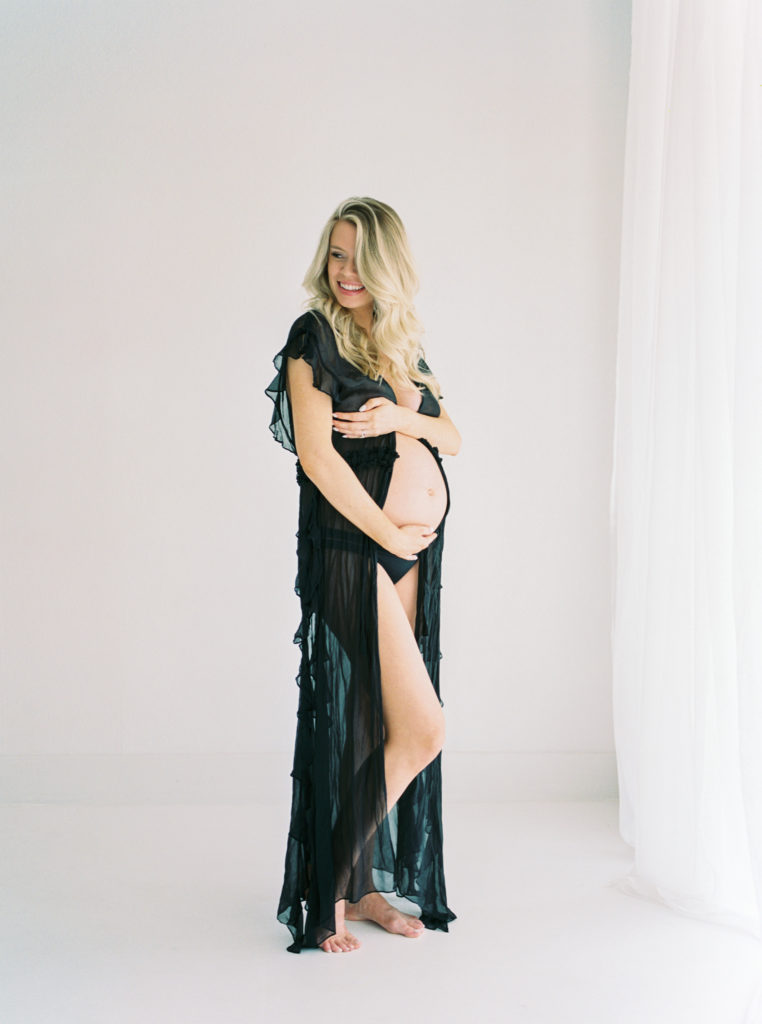 sexy maternity session