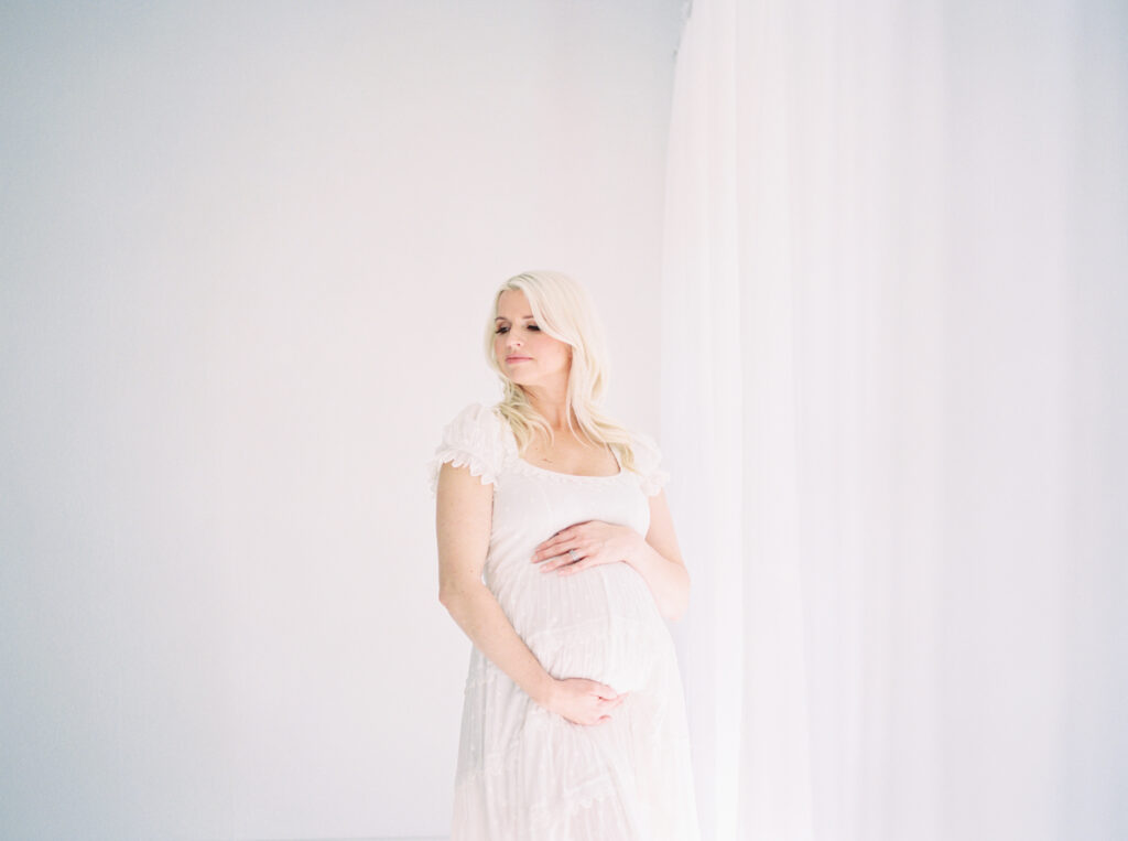 motherhood by Orlando maternity photographer