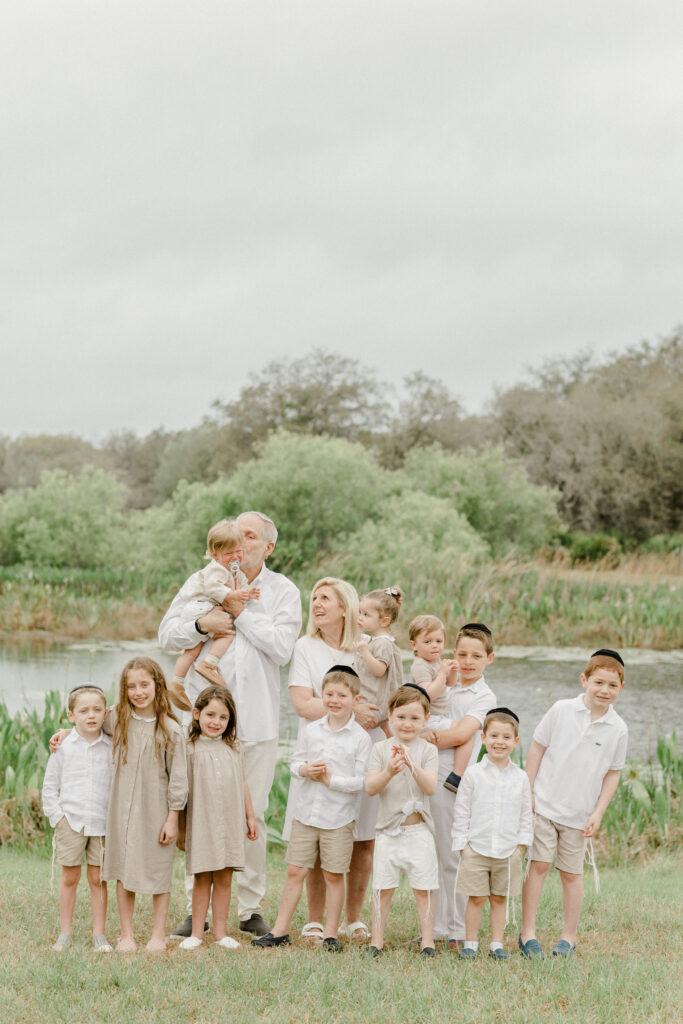 Extended family gathered for a portrait session in Orlando, soft lighting