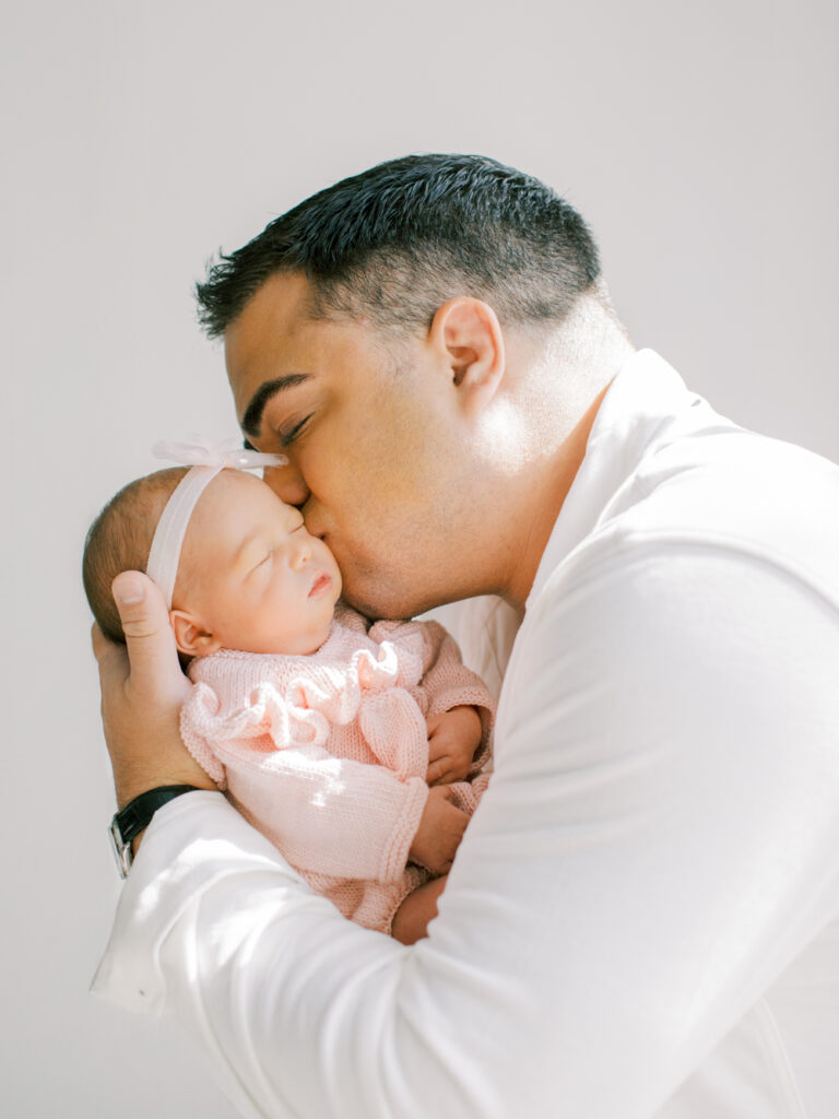 Relaxed newborn photo session at home in Orlando, FL.