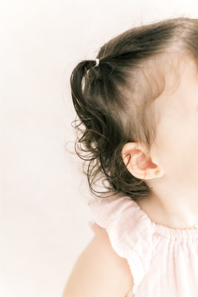 Simple and fun personality portraits.