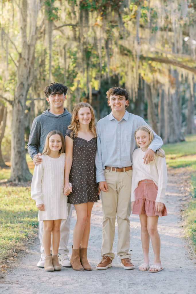 When you finally have all the kids together. By Orlando family photographer.