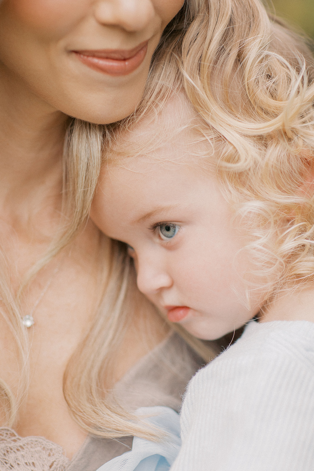 Heartfelt family session by Orlando lifestyle photographer.