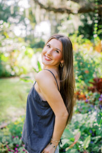 Orlando Senior Portrait Photographer captures seniors authentically.